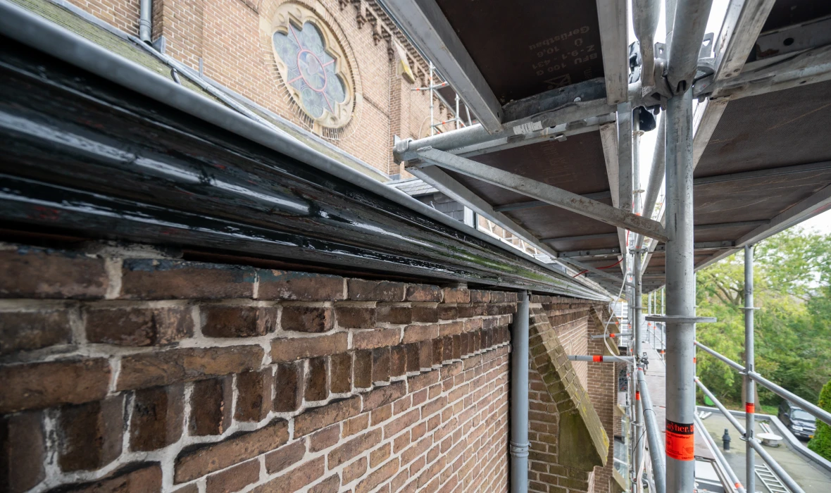 Groot onderhoud R.K. kerk H. Bartholomeus